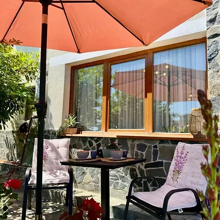 Sea Garden Escape - Byala Apartament *