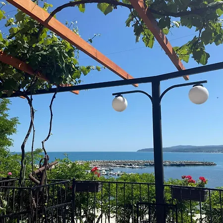 Sea Garden Escape - Byala