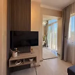 Sea Garden Escape - Byala Апартаменты *